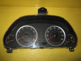 Honda - speedo cluster - 78100 TA0